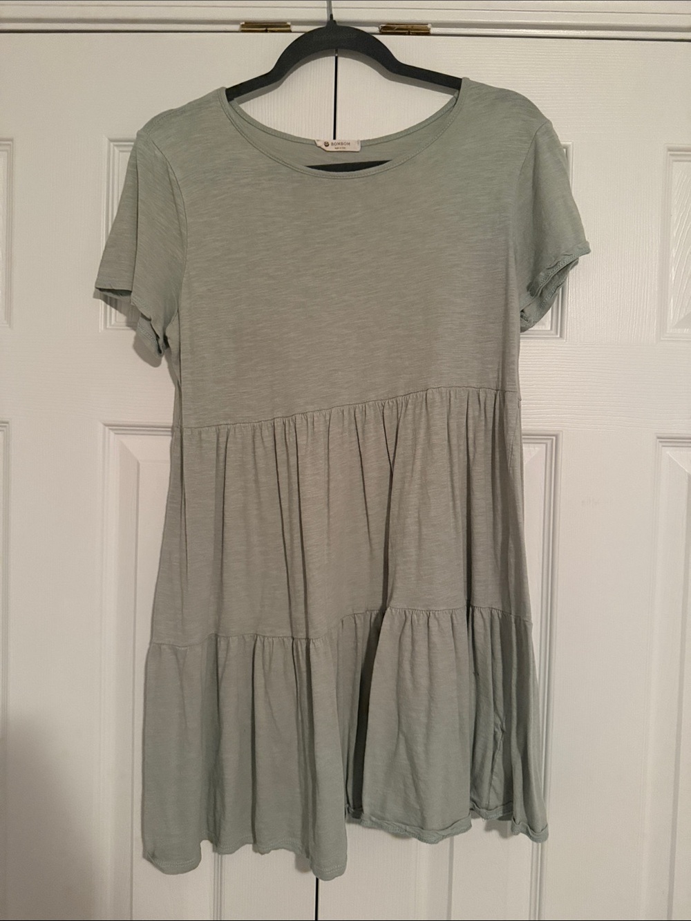 Light Sage Tiered Short Sleeve Tunic
